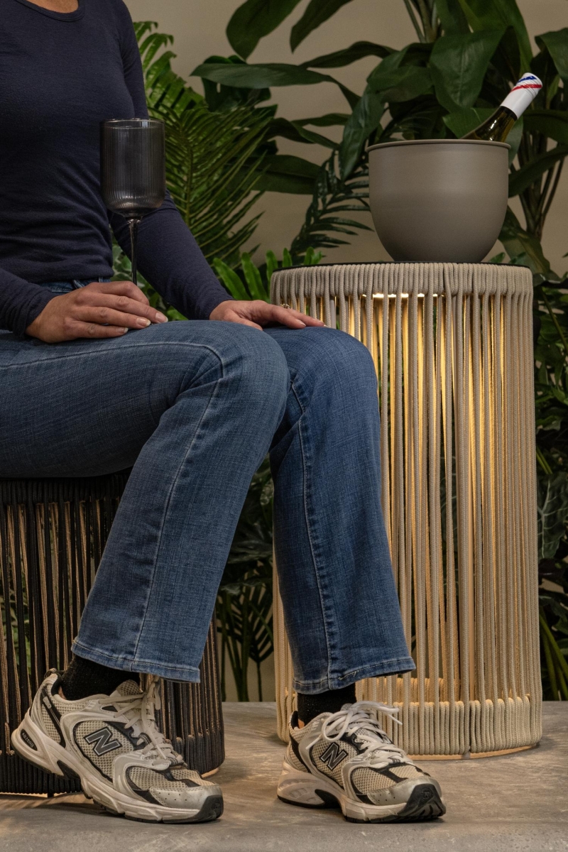 Lucide PINGI - Dobíjacia stojanová lampa Vnútorná/Vonkajšia - Batéria/batérie - Ø 30,5 cm - Rozm. - 1x3W 3000K/3200K - IP44 - Čierna